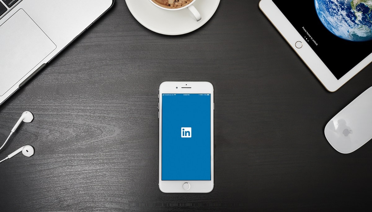 linkedin-event-marketing-strategies-eventbookings-2018